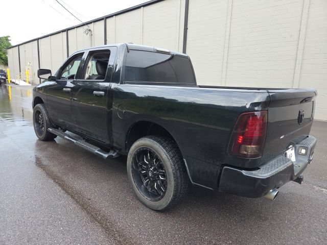 Used 2014 RAM 1500 Express w/ Black Ram 1500 Express Group AWD/4WD image 5