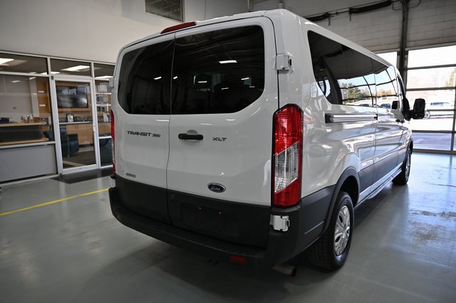 Used 2023 Ford Transit 350 XLT image 7