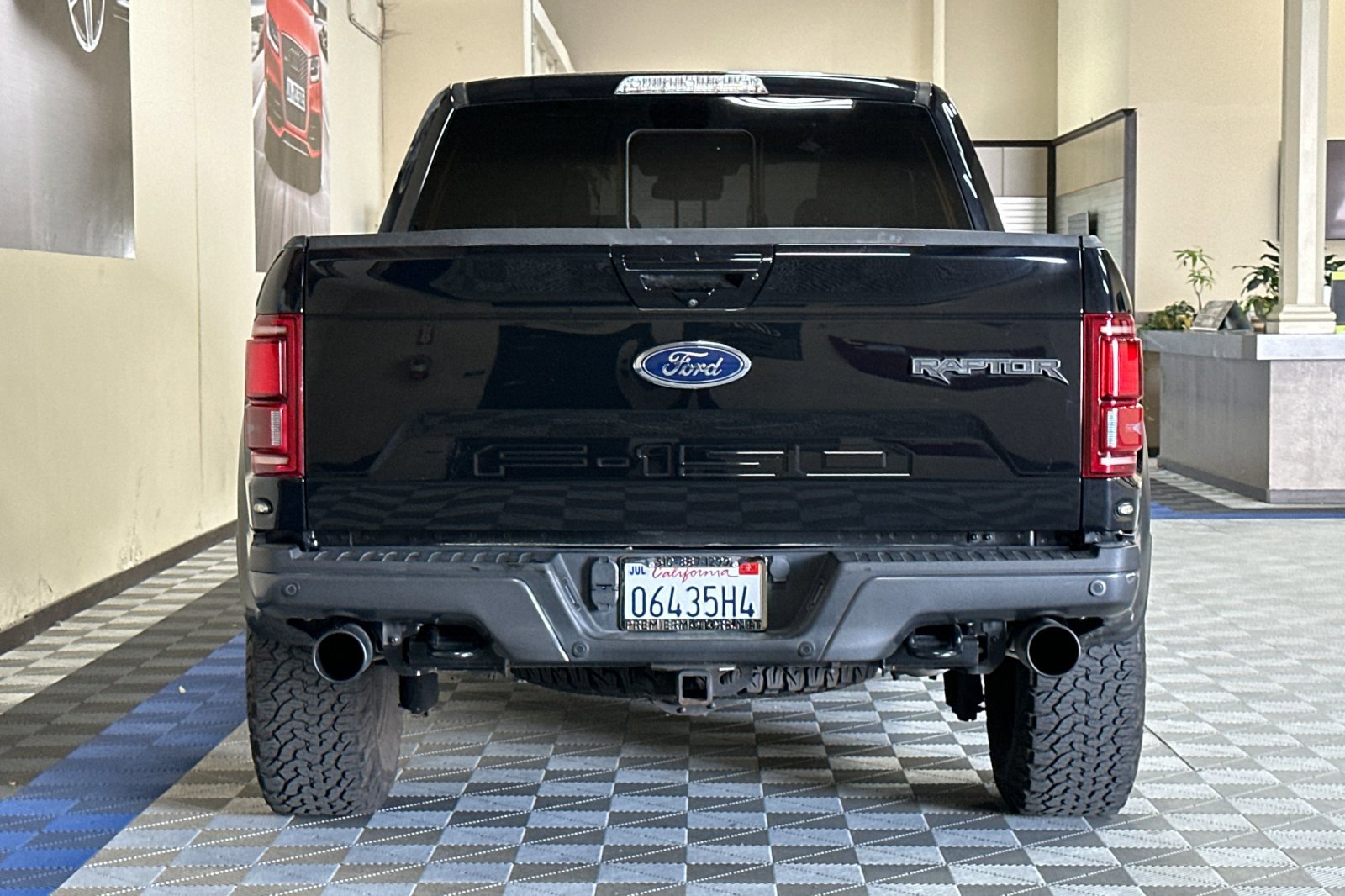Used 2020 Ford F150 Raptor w/ Equipment Group 802A Luxury image 5