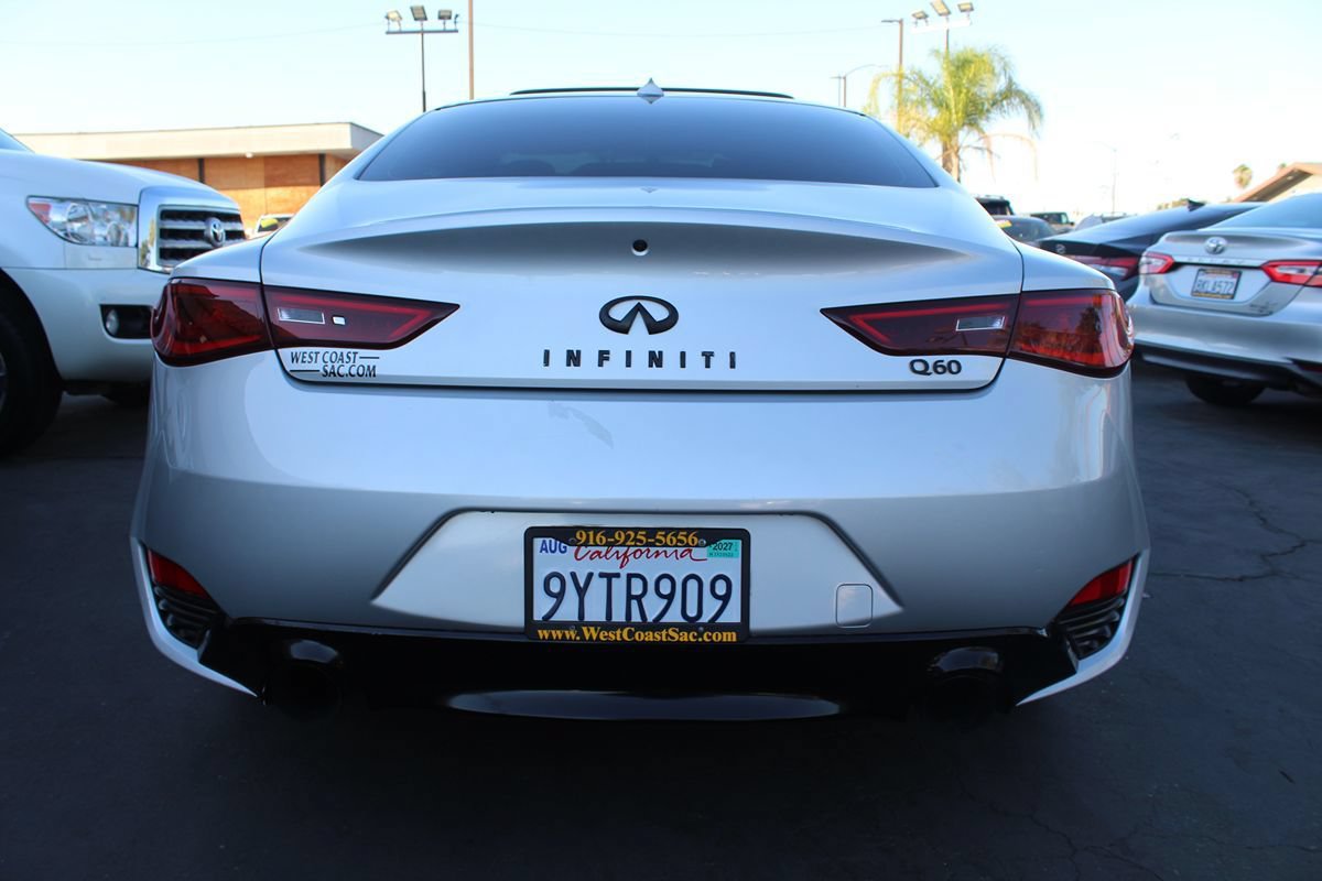 Used 2017 INFINITI Q60 3.0t w/ Premium Plus Package 3.0T RWD image 16