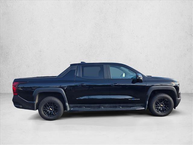 Used 2024 Chevrolet Silverado EV W/T AWD/4WD image 4