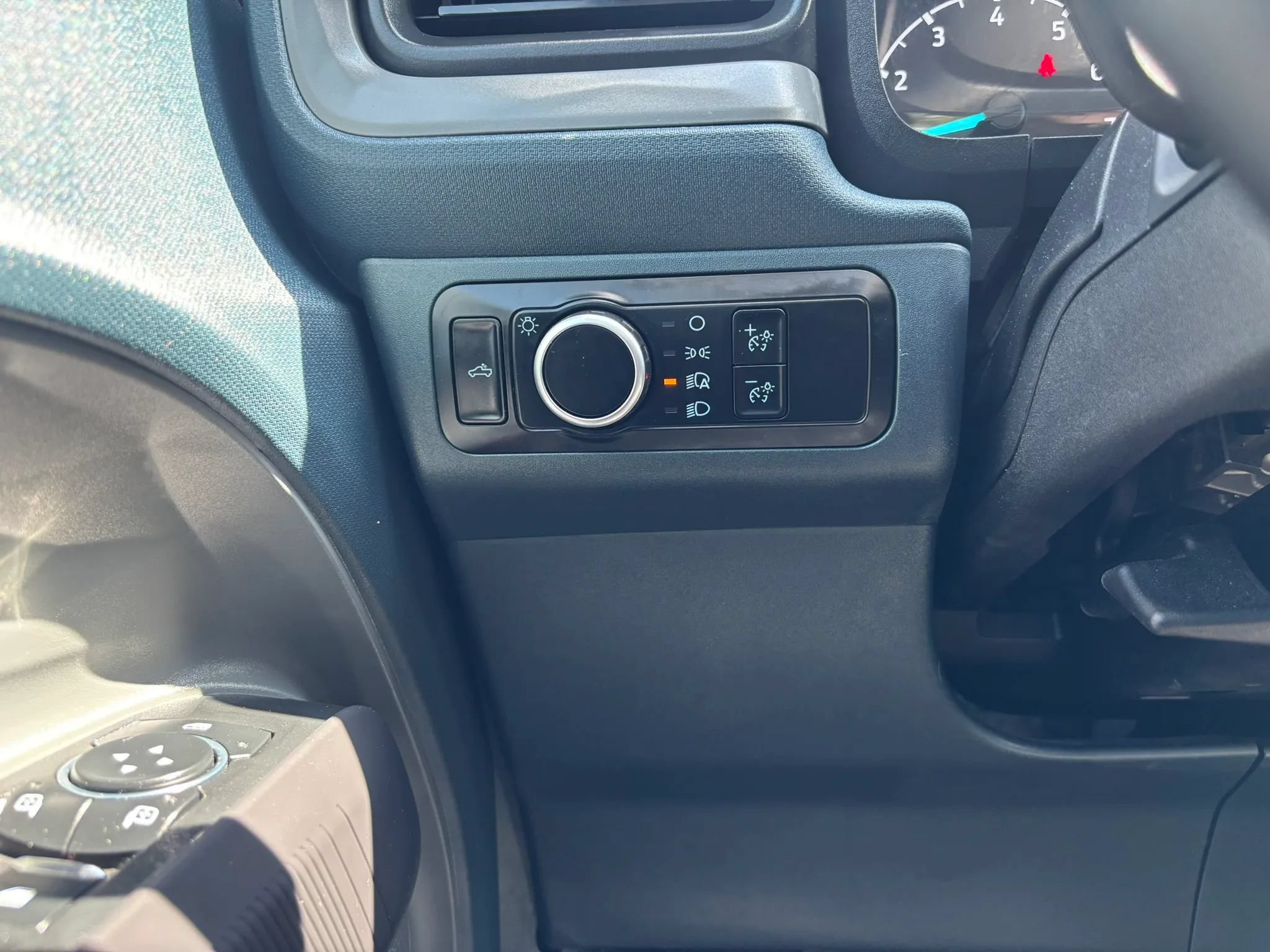 Used 2024 Ford Maverick XLT w/ XLT Luxury Package FWD image 26