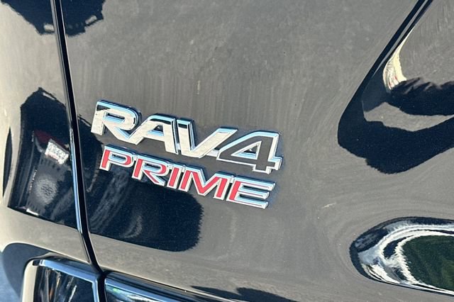 Used 2023 Toyota RAV4 SE w/ Weather & Moonroof Package AWD/4WD image 32