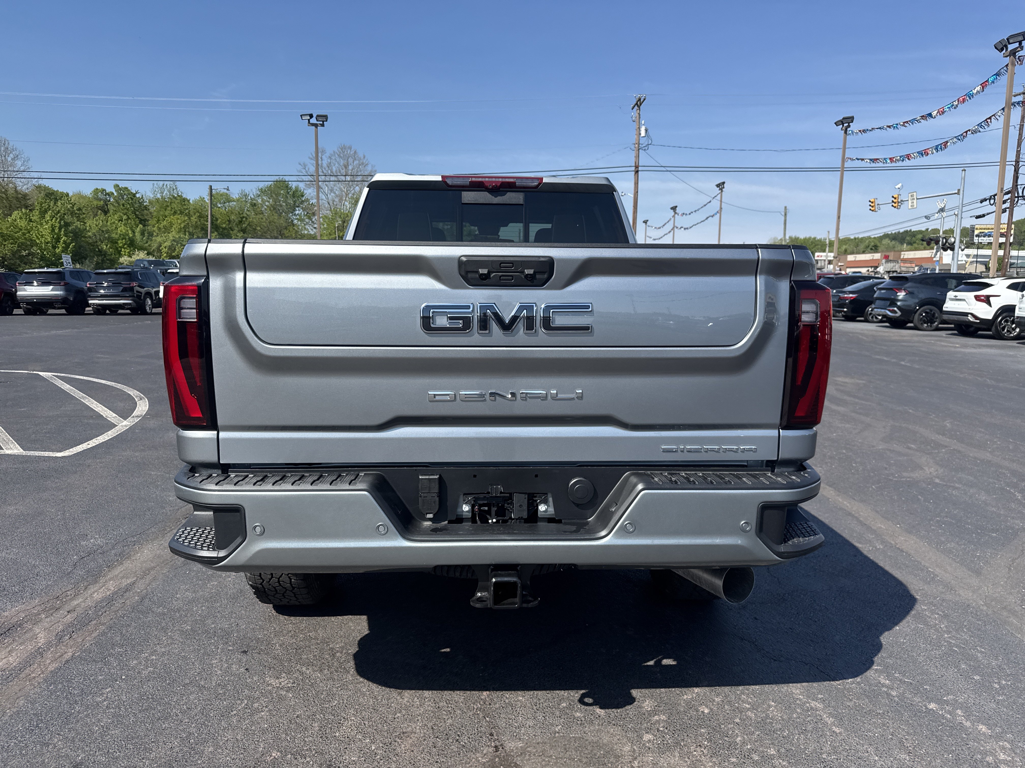 New 2026 GMC Sierra 2500 Denali Ultimate AWD/4WD video 4