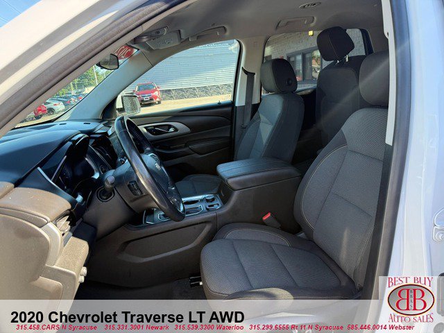 Used 2020 Chevrolet Traverse LT w/ Driver Confidence II Package AWD/4WD image 10