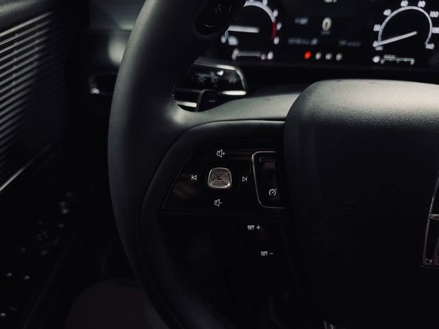 Used 2022 Lincoln Corsair AWD w/ Equipment Group 101A image 28