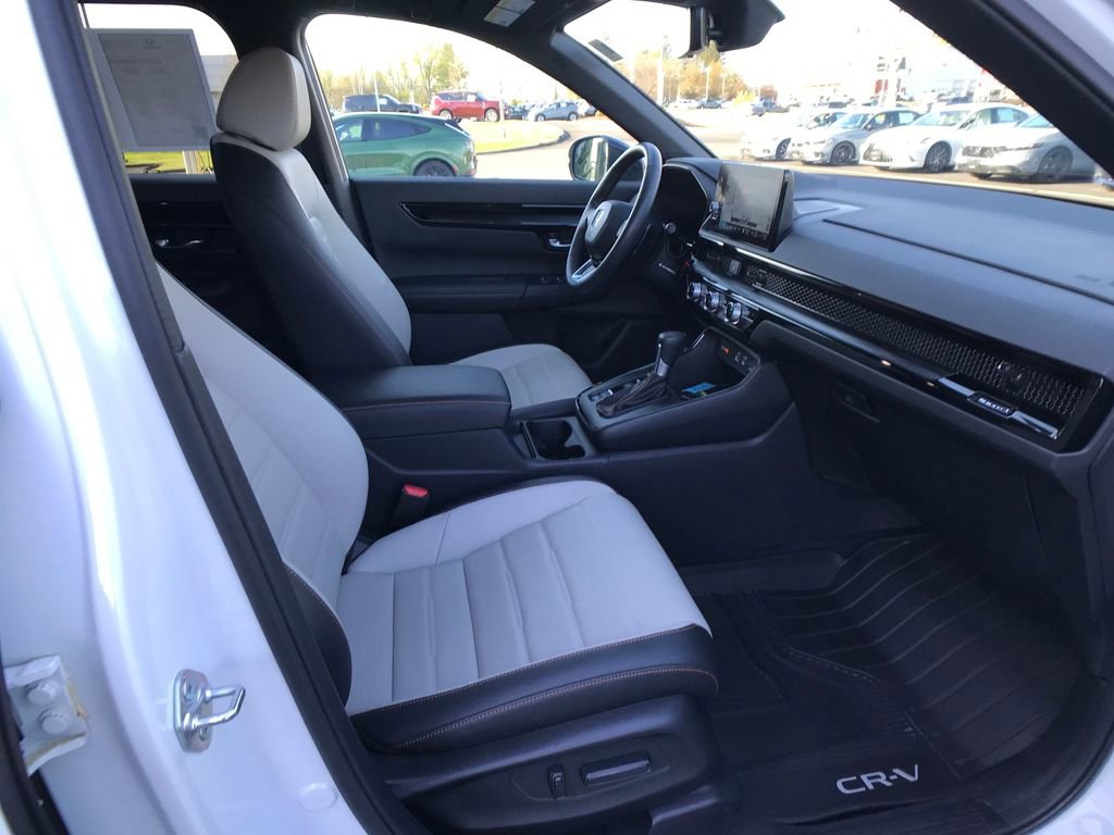Certified 2024 Honda CR-V Sport Touring image 16
