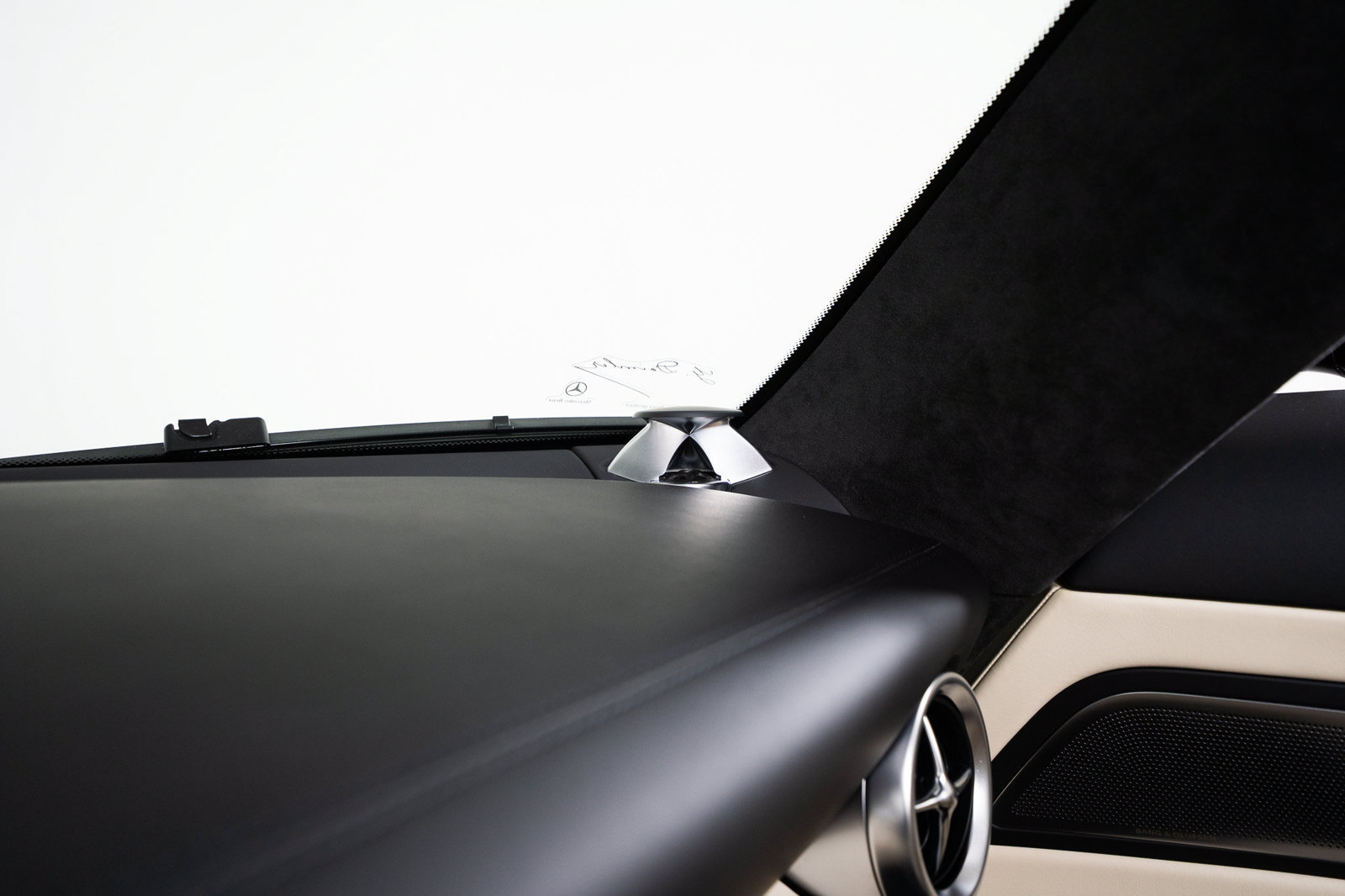 Used 2012 Mercedes-Benz SLS AMG Roadster image 37