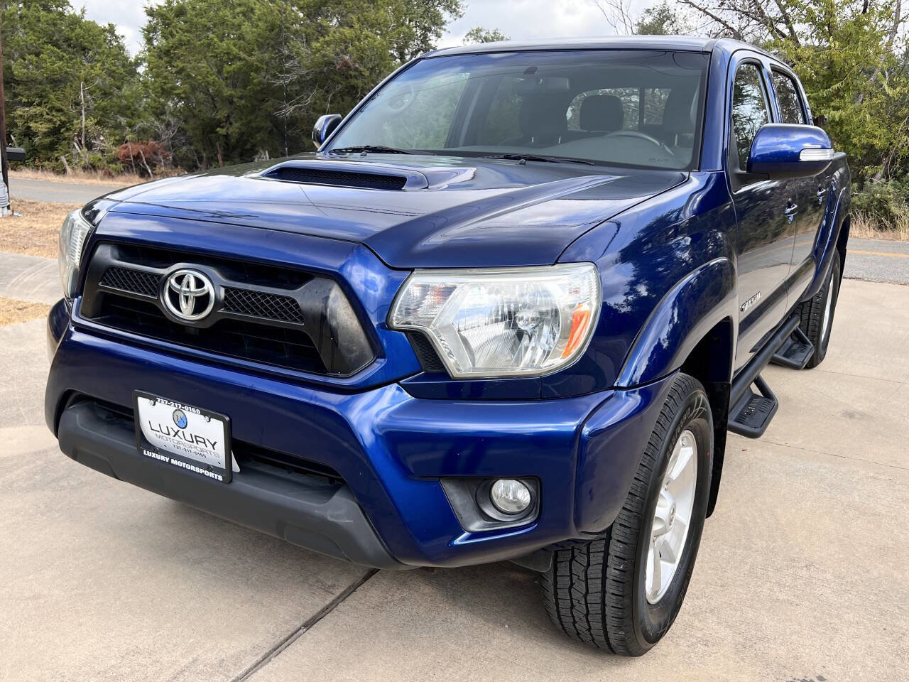 Used 2014 Toyota Tacoma PreRunner w/ TRD Sport Package image 5