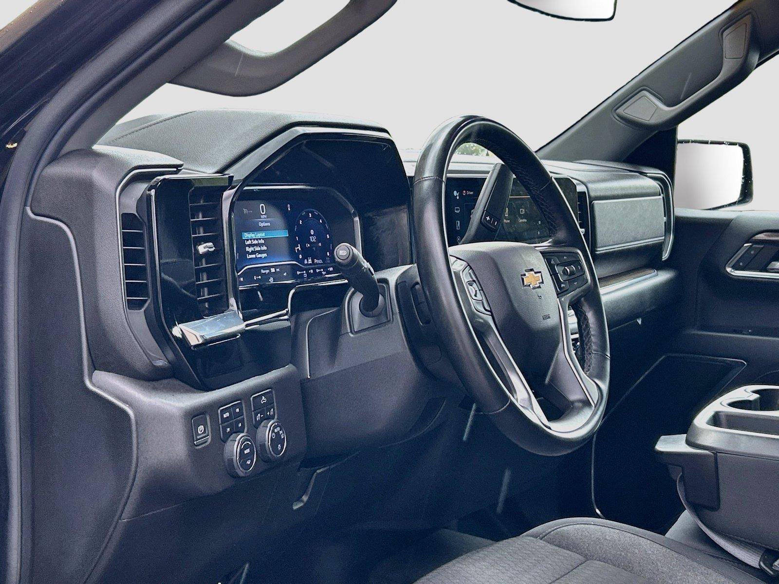 Used 2024 Chevrolet Silverado 1500 LT AWD/4WD image 26