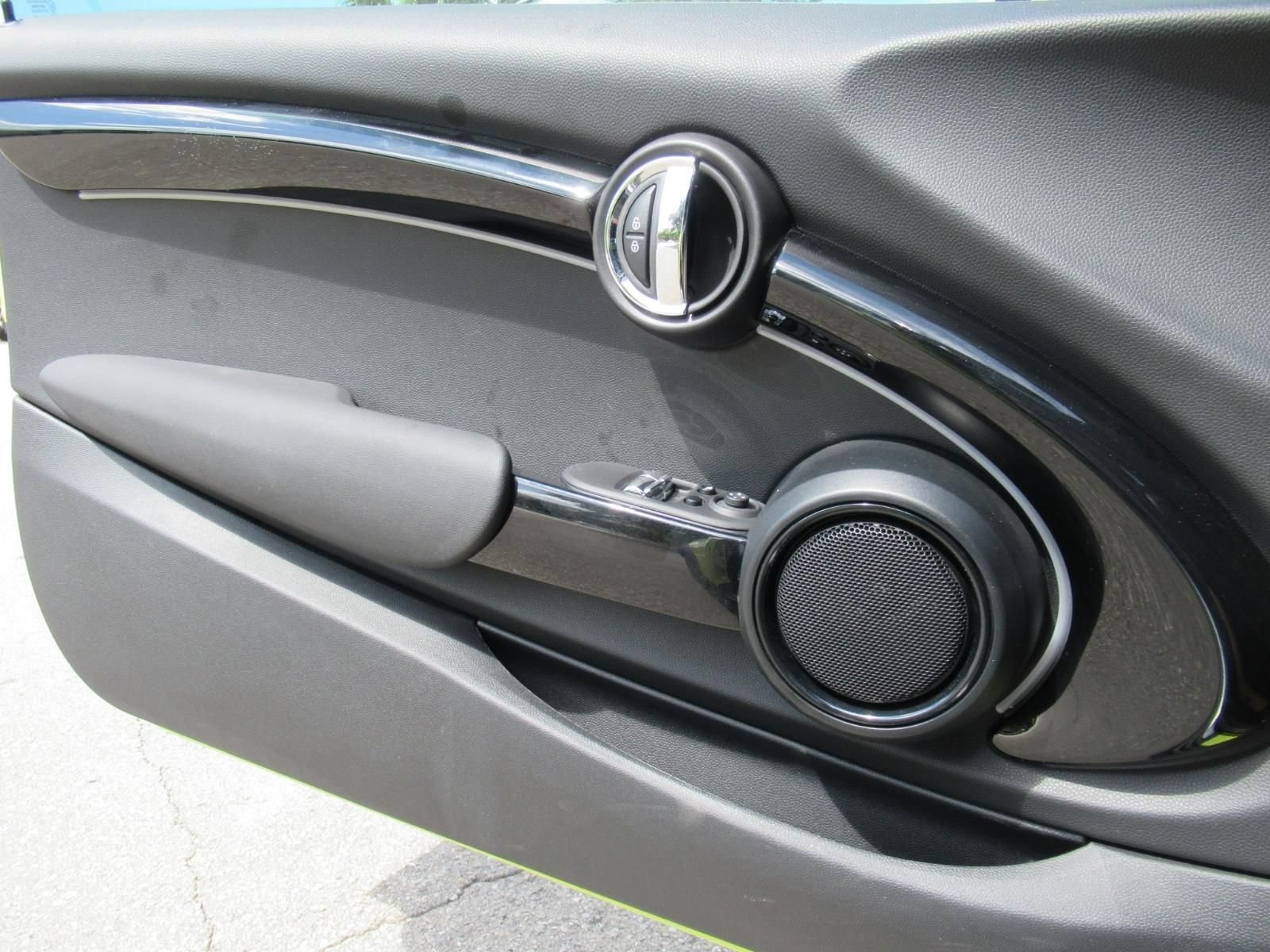 Used 2023 MINI Cooper S FWD image 19