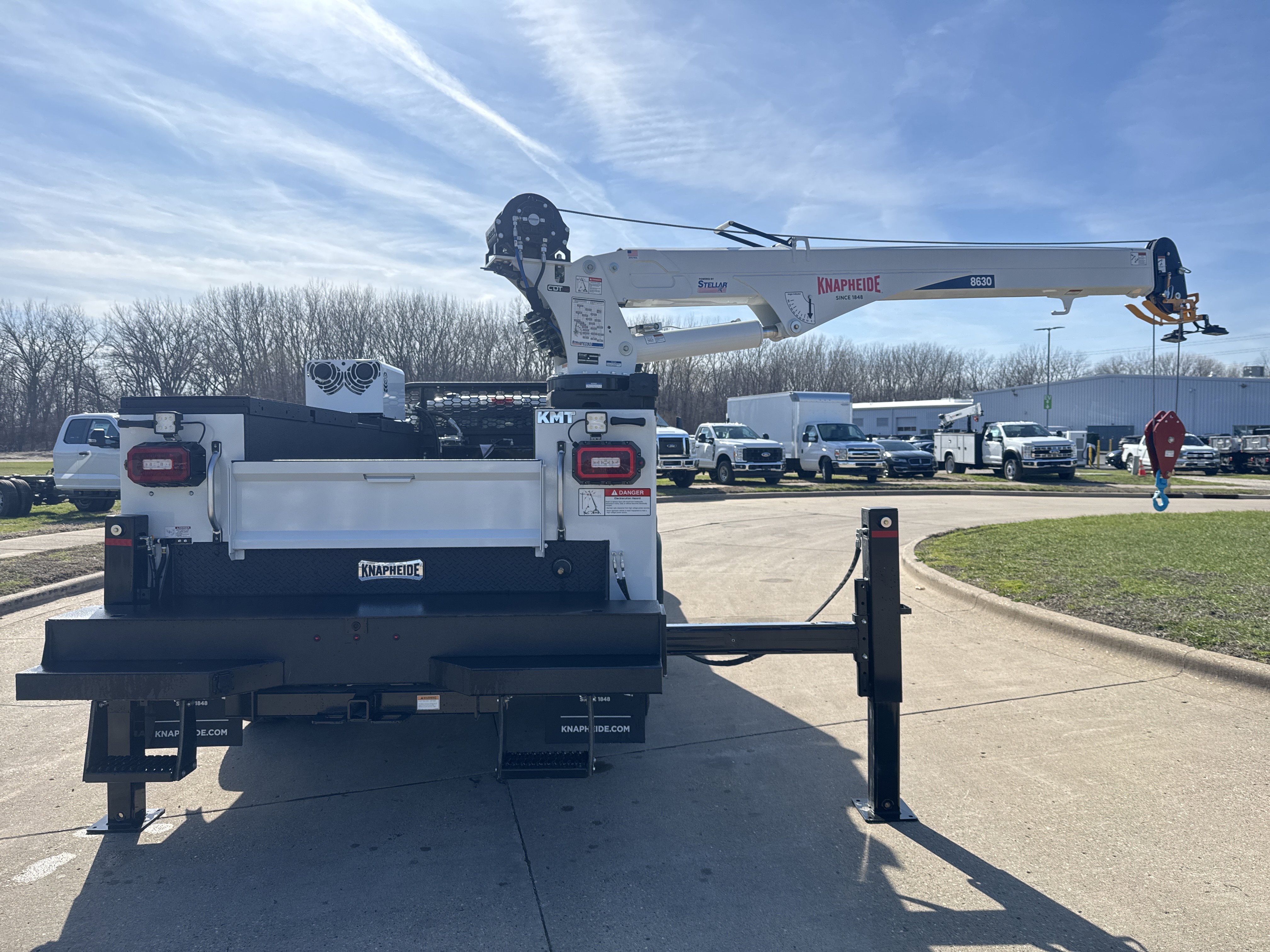 New 2026 Ford F550 4x4 Supercab Super Duty image 9