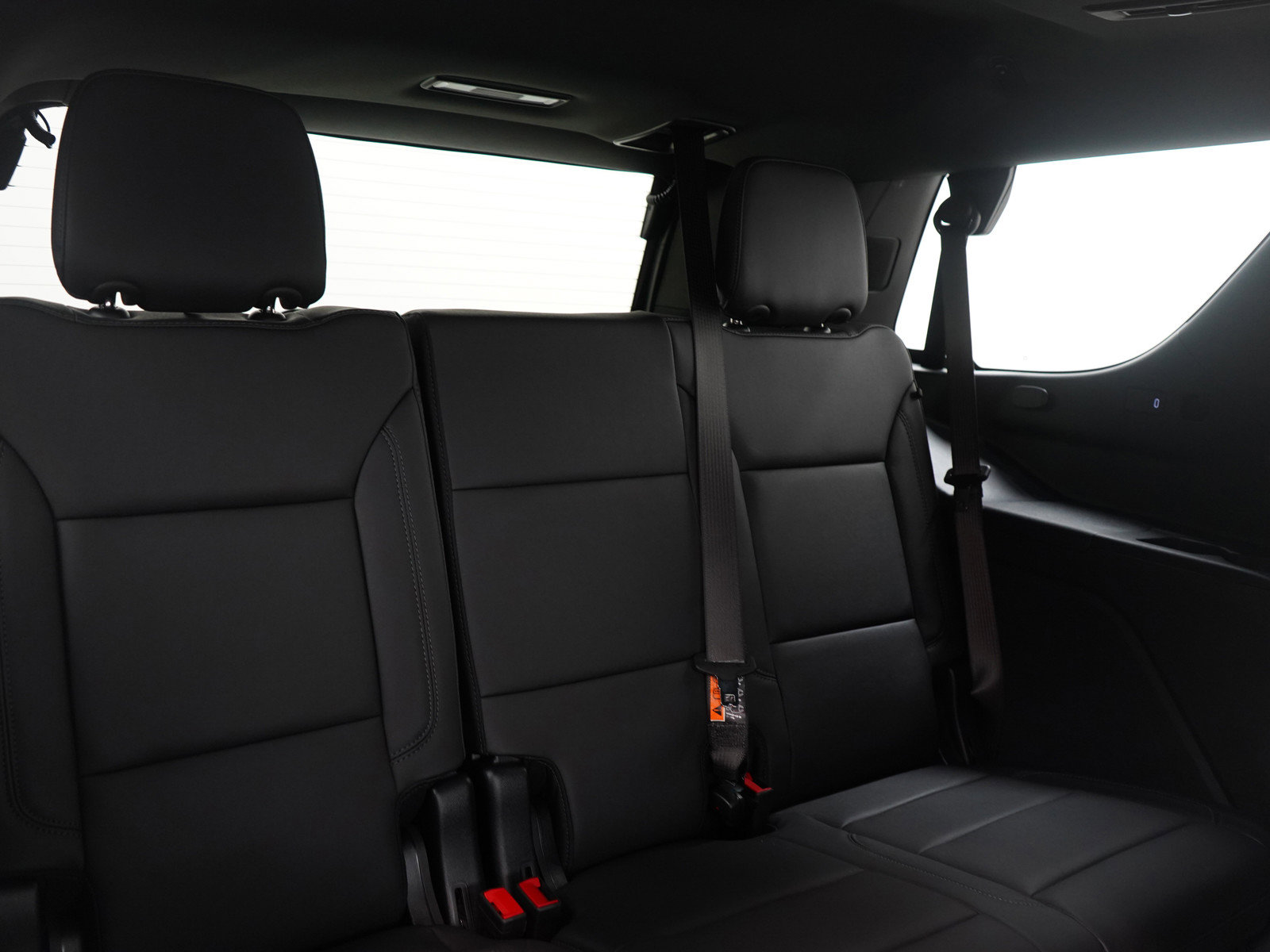 Used 2025 Chevrolet Tahoe Z71 w/ Z71 Off-Road Package image 12