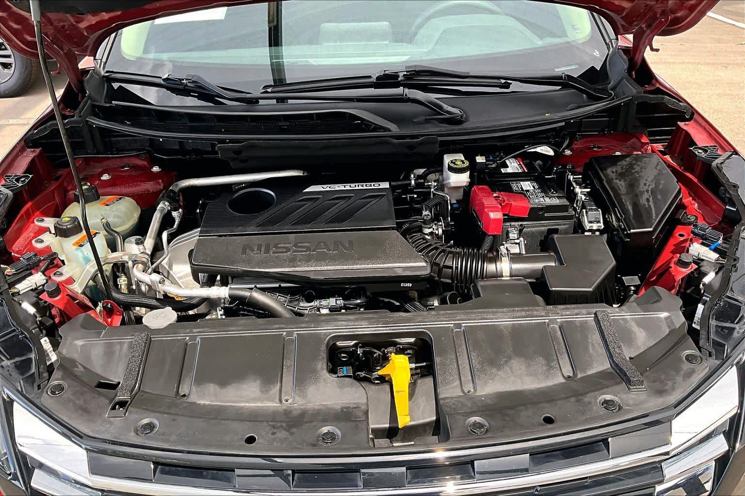Certified 2024 Nissan Rogue SV FWD image 31
