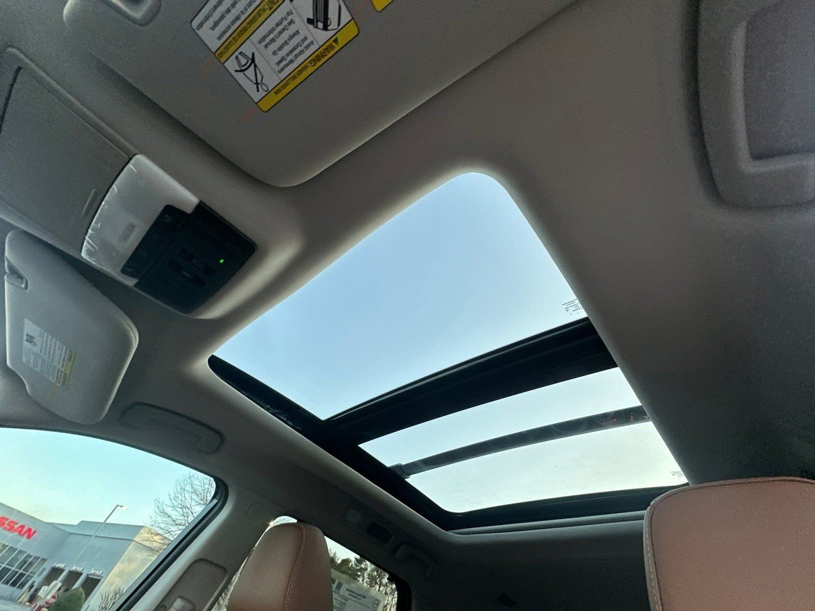 New 2026 Nissan Pathfinder Platinum image 32