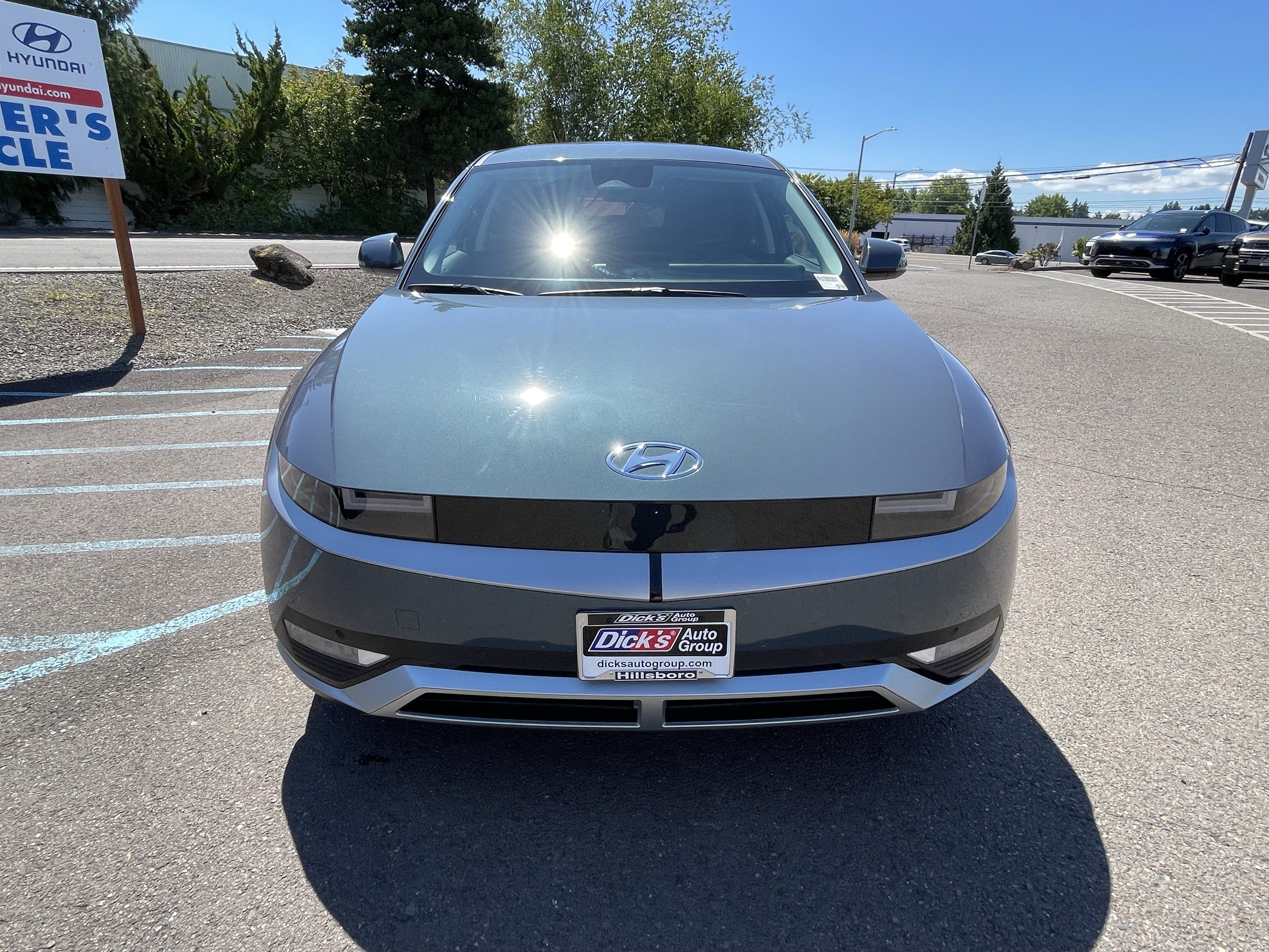 Used 2024 Hyundai Ioniq 5 SEL AWD/4WD image 8