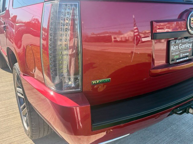Used 2012 Cadillac Escalade Premium AWD/4WD image 28