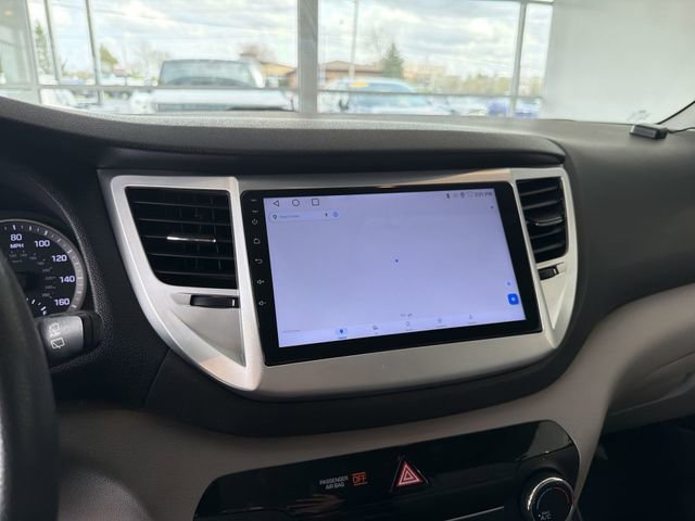 Used 2016 Hyundai Tucson SE image 23