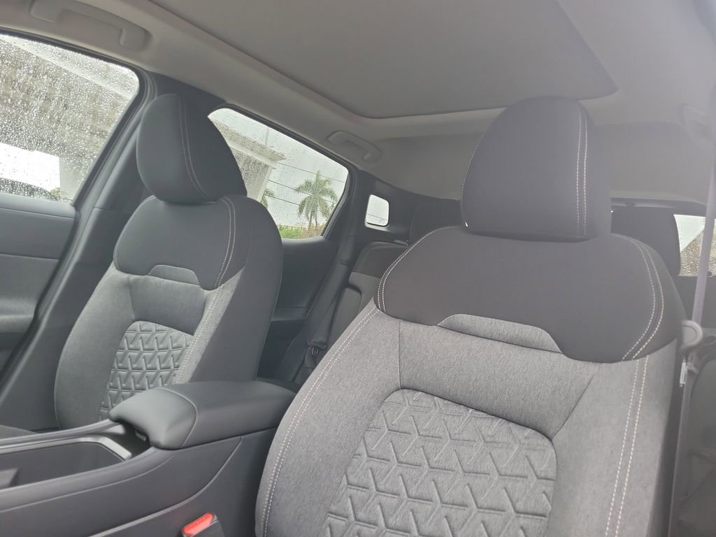 New 2026 Nissan Kicks SV image 21