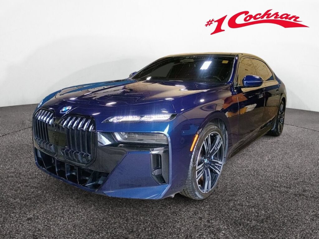 Used 2023 BMW i7 xDrive60 AWD/4WD image 29