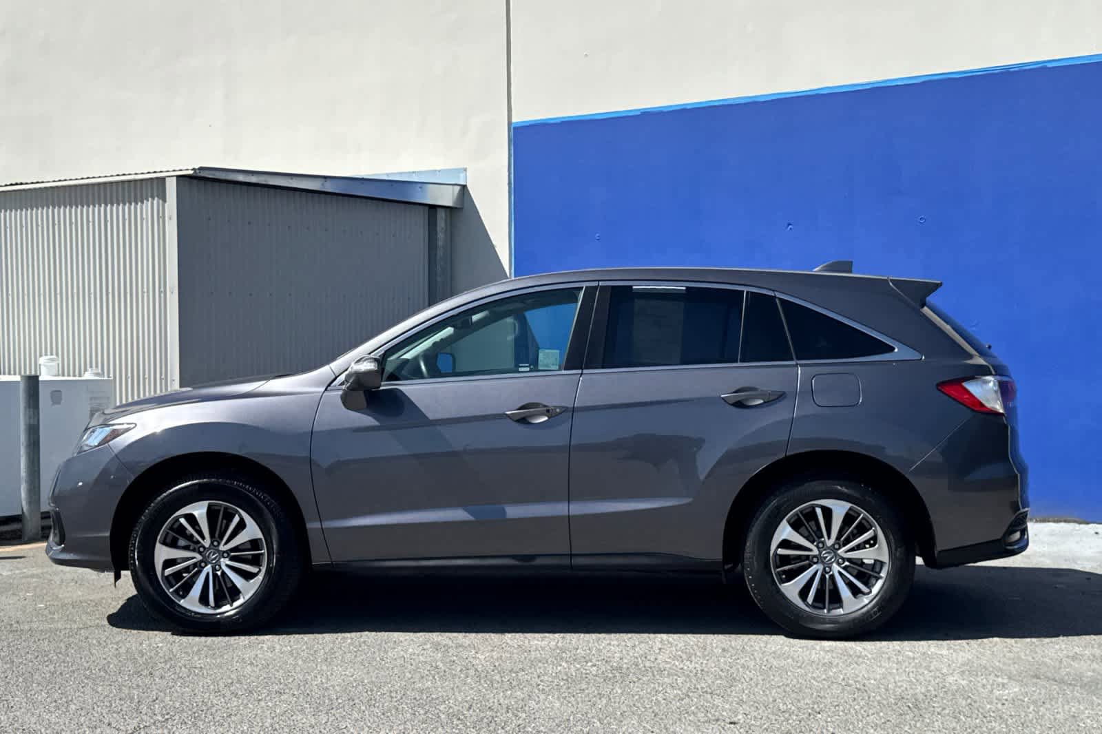 Certified 2017 Acura RDX AWD w/ Advance Package image 6
