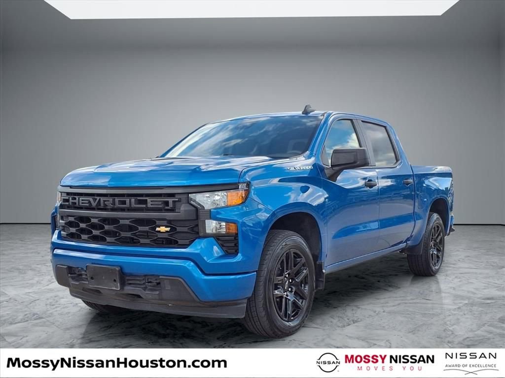 Used 2024 Chevrolet Silverado 1500 Custom image 4