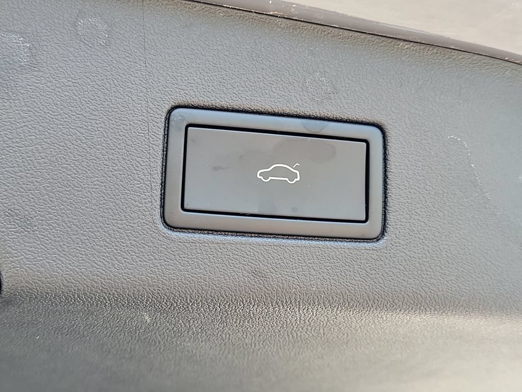 Certified 2024 Volkswagen ID.4 S RWD image 8