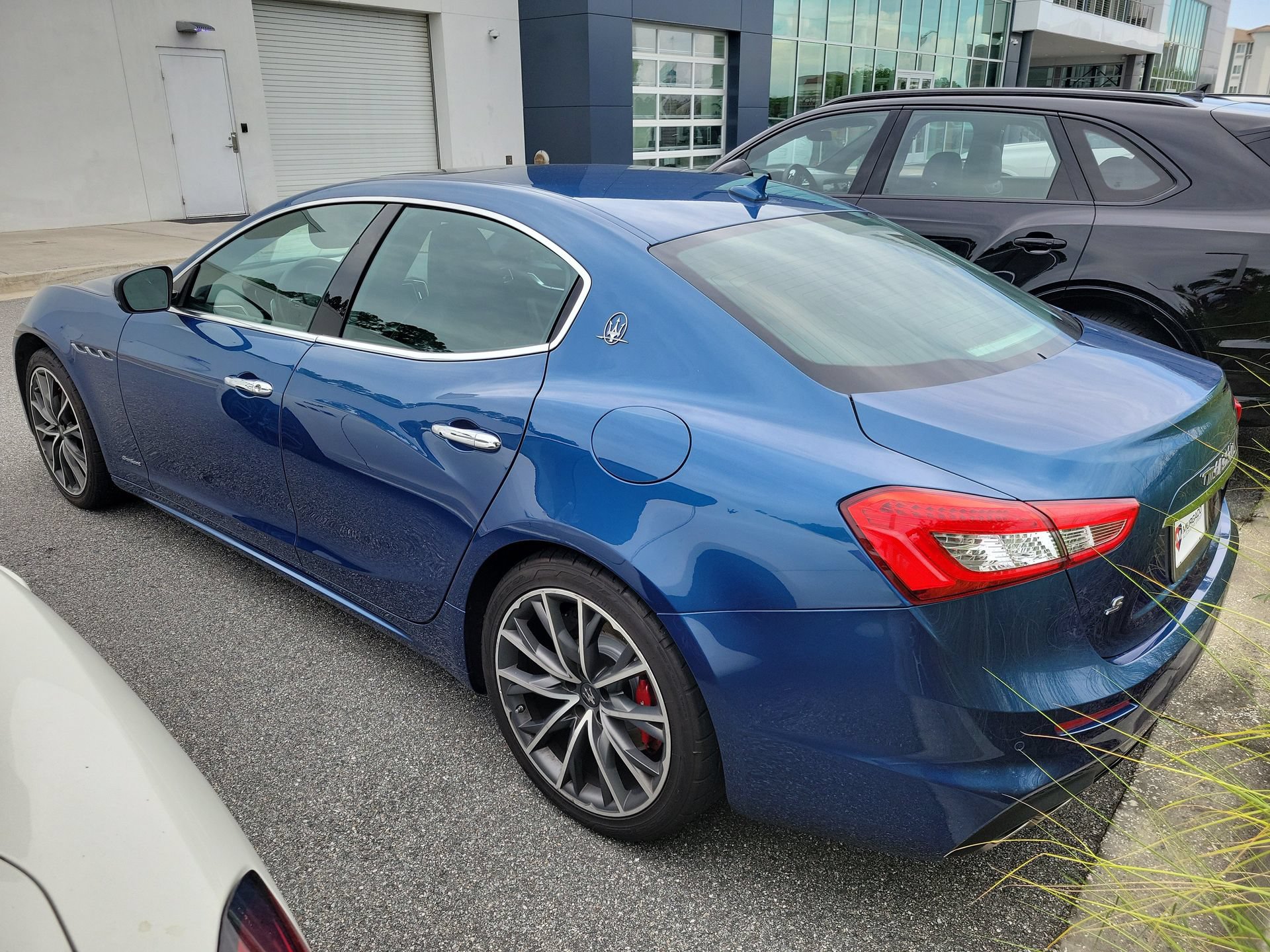 Used 2020 Maserati Ghibli S GranSport RWD image 4