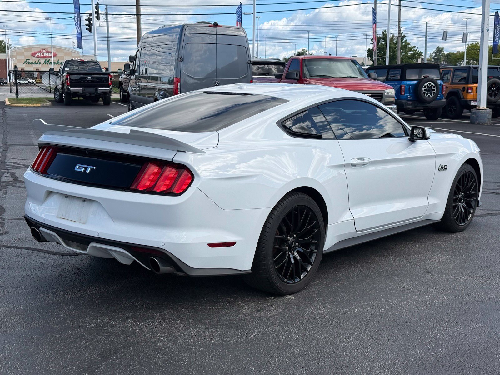 Used 2016 Ford Mustang GT Premium w/ GT Performance Package RWD image 4
