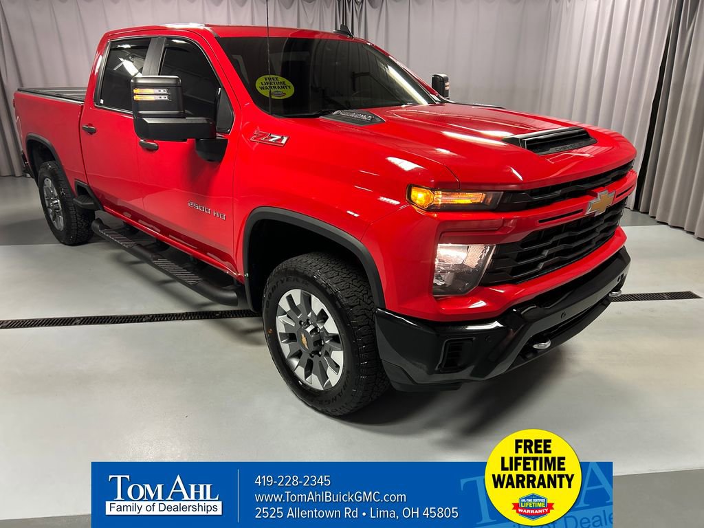 Used 2025 Chevrolet Silverado 2500 Custom w/ Custom Value Package AWD/4WD image 1