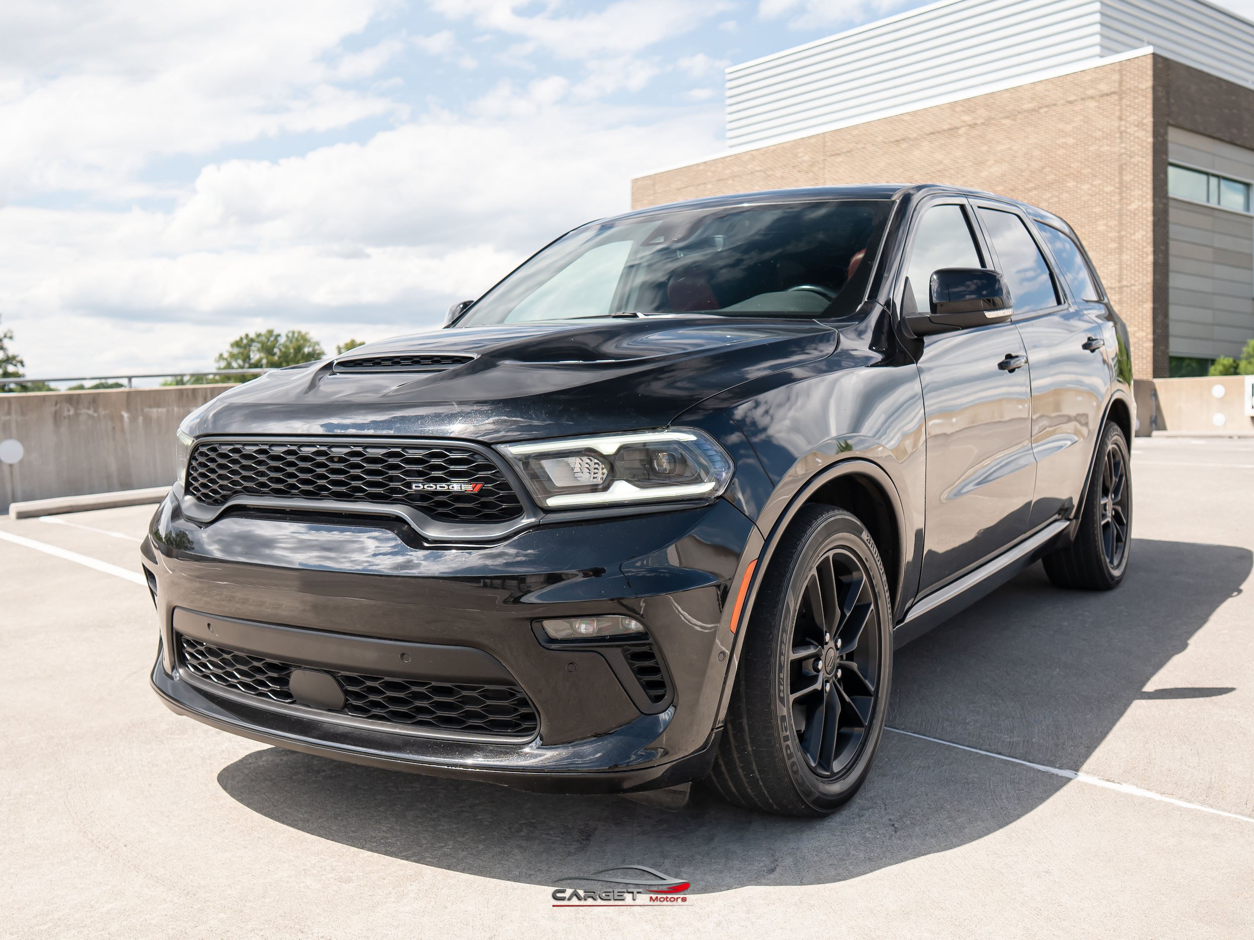 Used 2021 Dodge Durango R/T w/ Technology Group AWD/4WD image 3