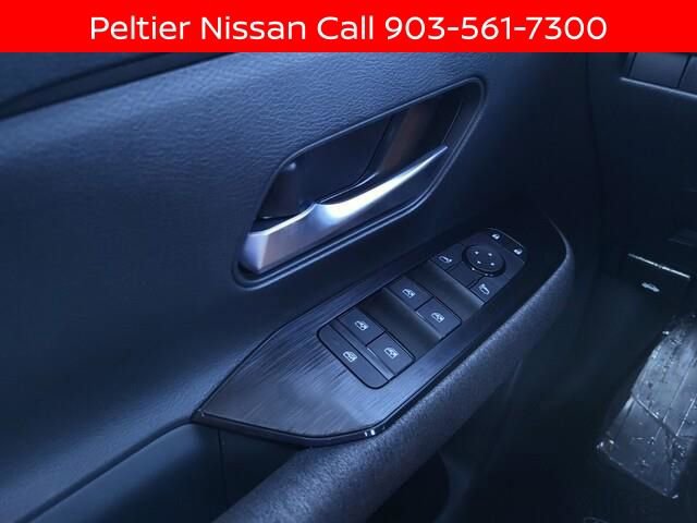 New 2025 Nissan Kicks SV w/ Illumination Package image 13