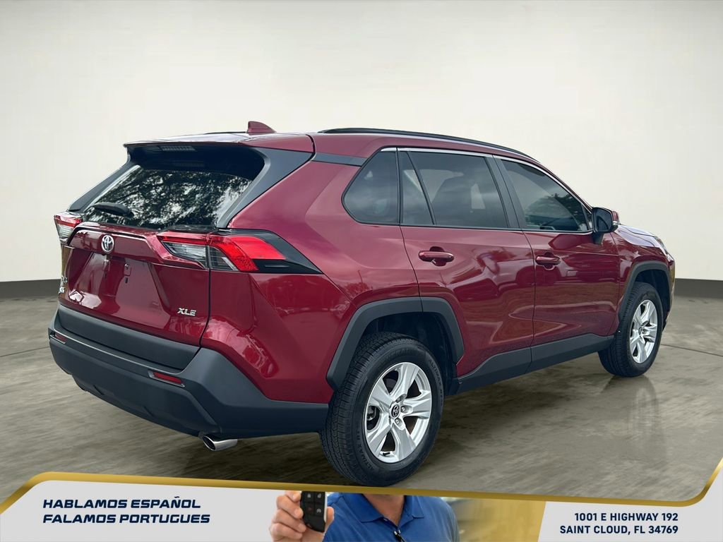 Used 2021 Toyota RAV4 XLE w/ Convenience Package image 6