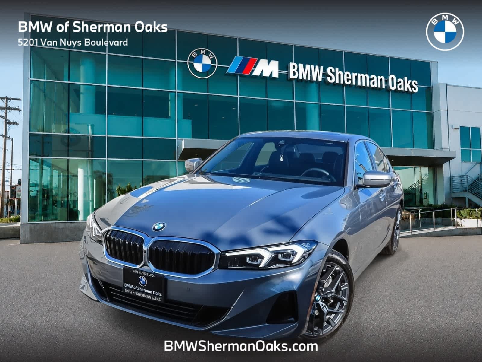 Used 2026 BMW 330i Sedan w/ Convenience Package RWD image 1