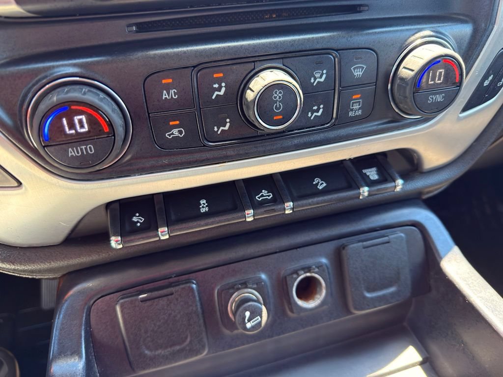 Used 2016 GMC Sierra 2500 SLT w/ Suspension Package, Off-Road AWD/4WD image 36
