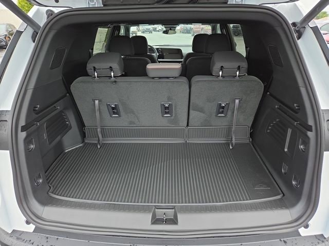 New 2026 Chevrolet Traverse LT image 25