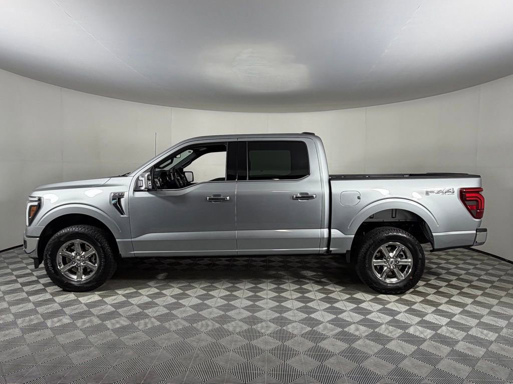 Used 2025 Ford F150 Lariat w/ FX4 Off-Road Package image 9