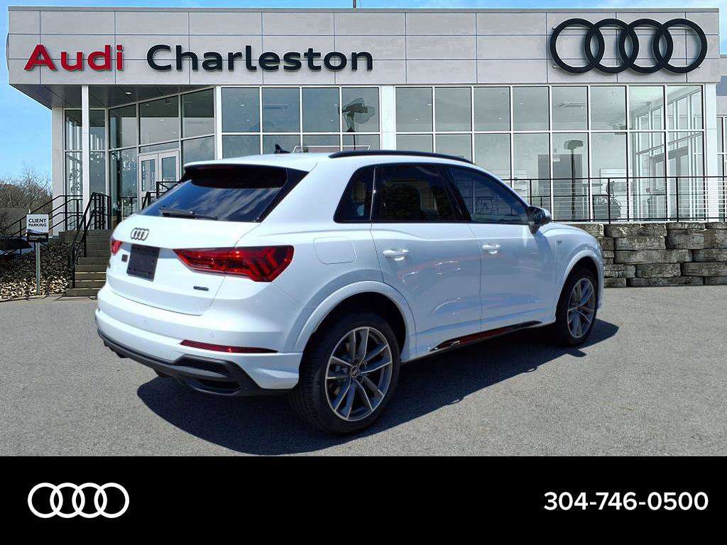 New 2025 Audi Q3 2.0T Premium image 3
