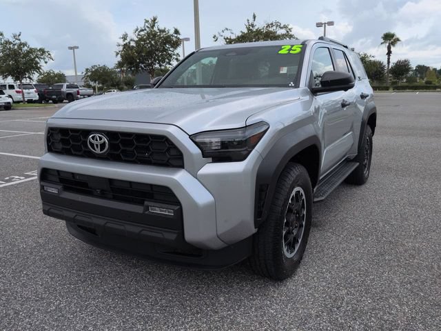 Certified 2025 Toyota 4Runner TRD Off-Road Premium AWD/4WD image 8