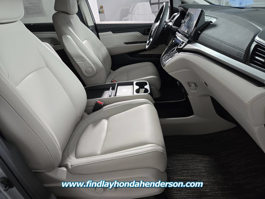 Certified 2026 Honda Odyssey EX-L image 23