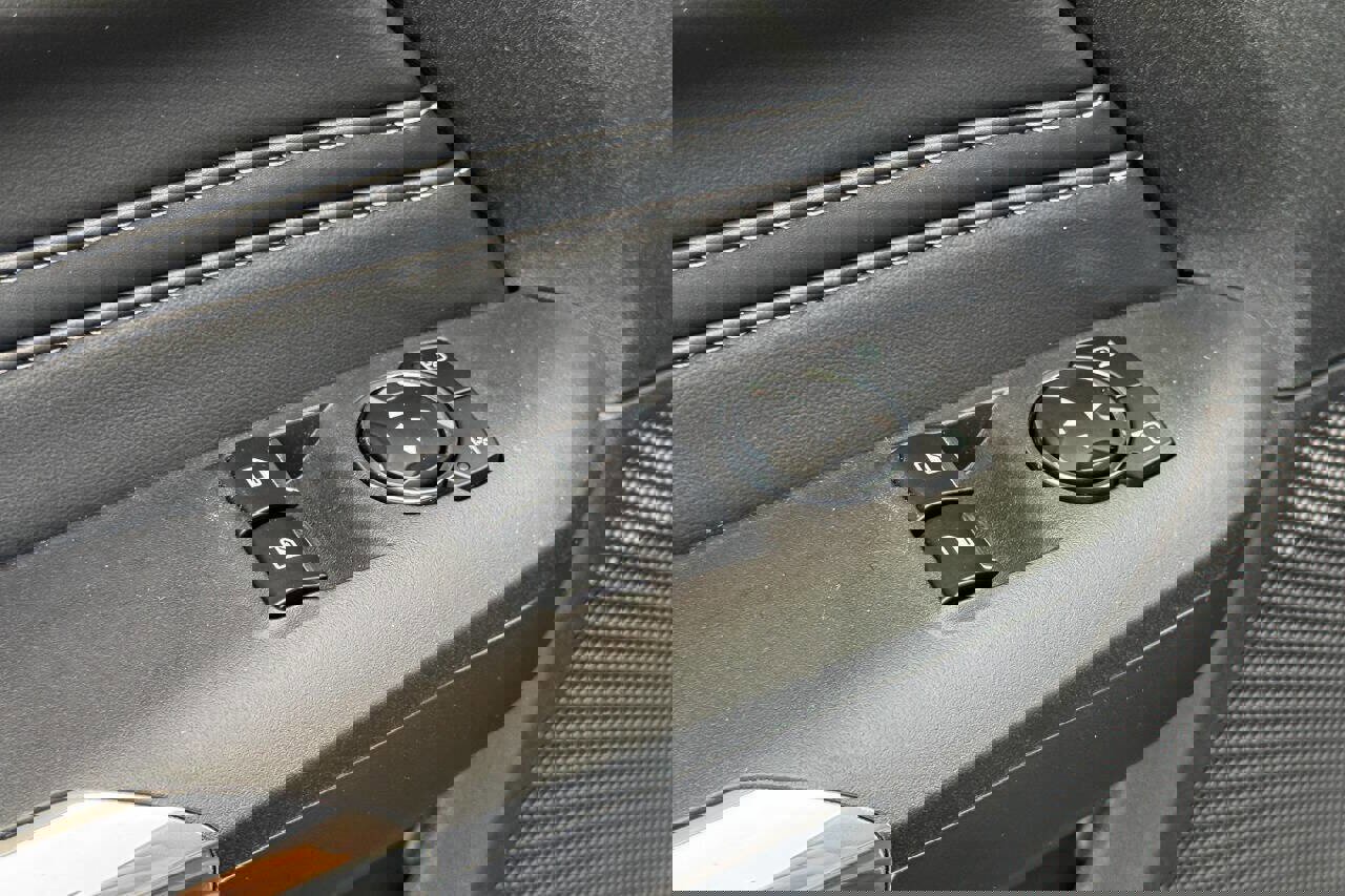 Used 2024 Ford Mustang GT Premium image 28