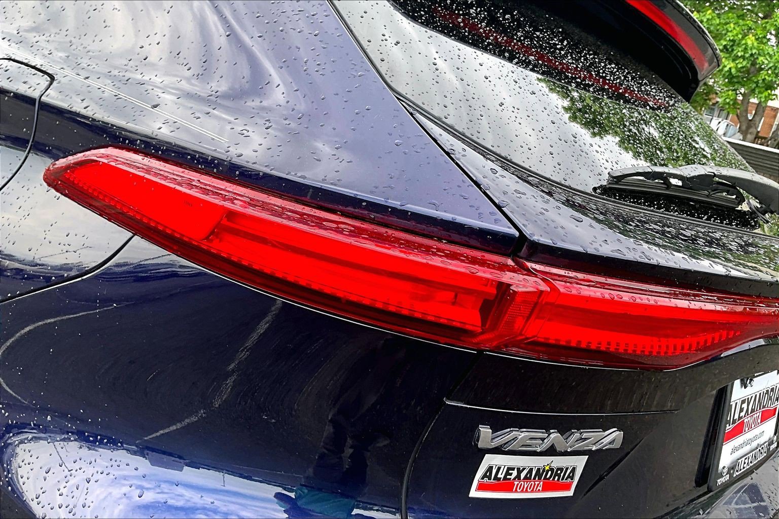 Used 2021 Toyota Venza Limited w/ Advanced Technology Package AWD/4WD image 27