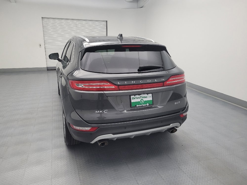 Used 2017 Lincoln MKC Reserve w/ Lincoln MKC Climate Package FWD image 6