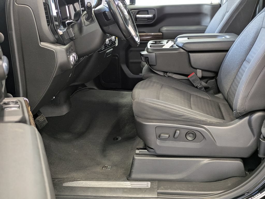 Used 2024 GMC Sierra 3500 SLE w/ SLE Convenience Package AWD/4WD image 8
