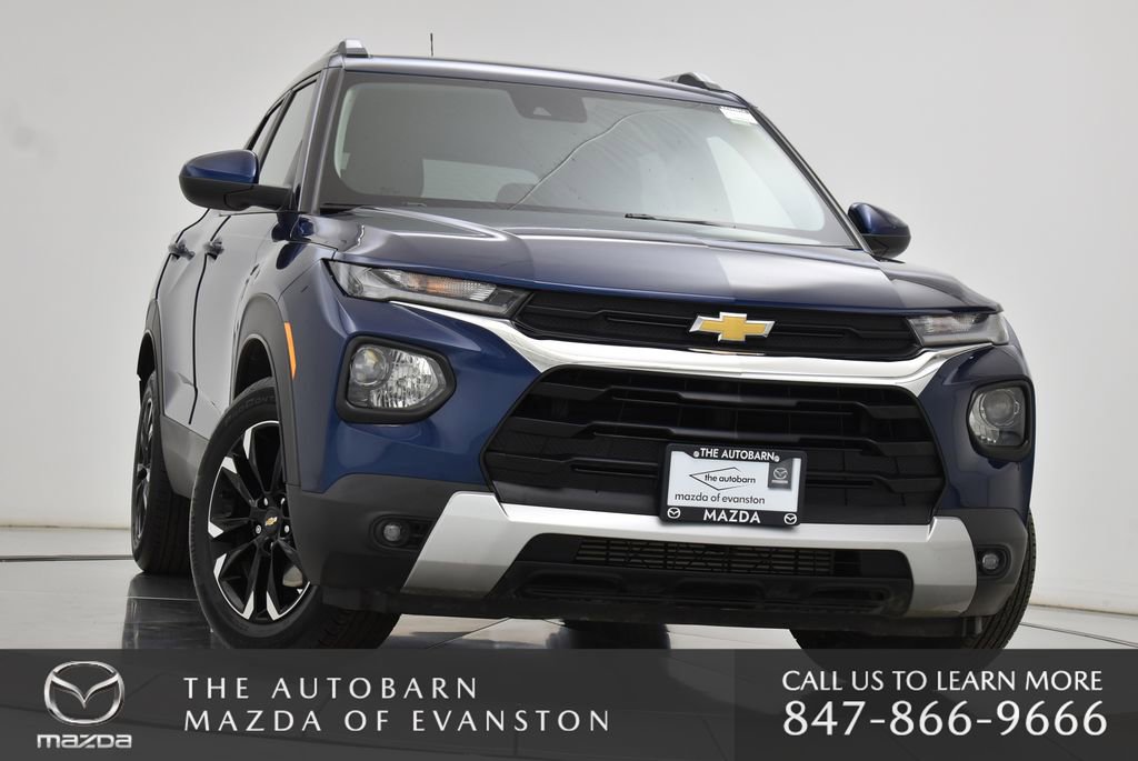 Used 2022 Chevrolet TrailBlazer LT w/ Driver Confidence Package image 3