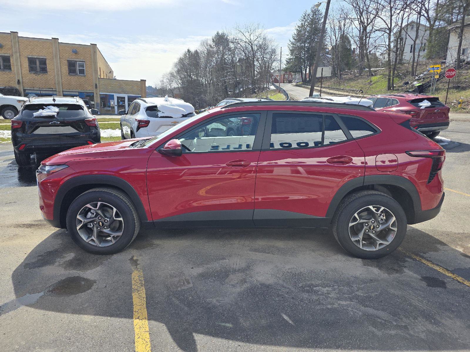 New 2026 Chevrolet Trax LT w/ LT Convenience Package image 4
