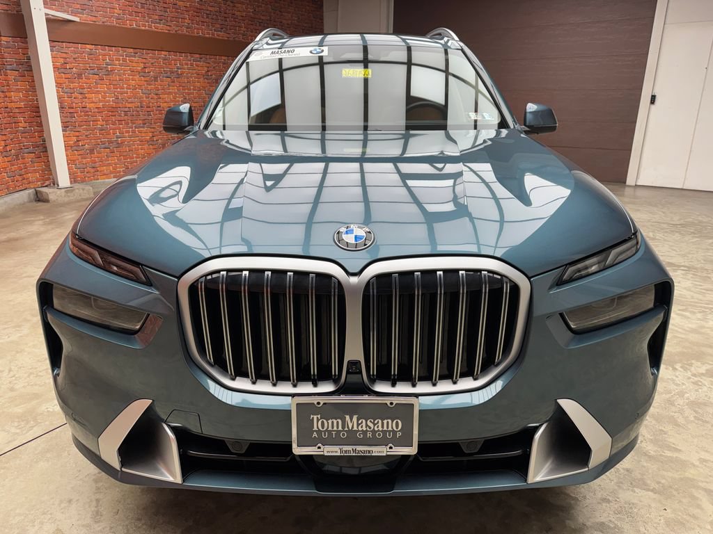 Certified 2024 BMW X7 xDrive40i w/ Executive Package AWD/4WD image 9
