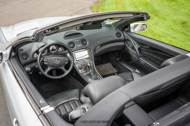 Used 2008 Mercedes-Benz SL 55 AMG image 31