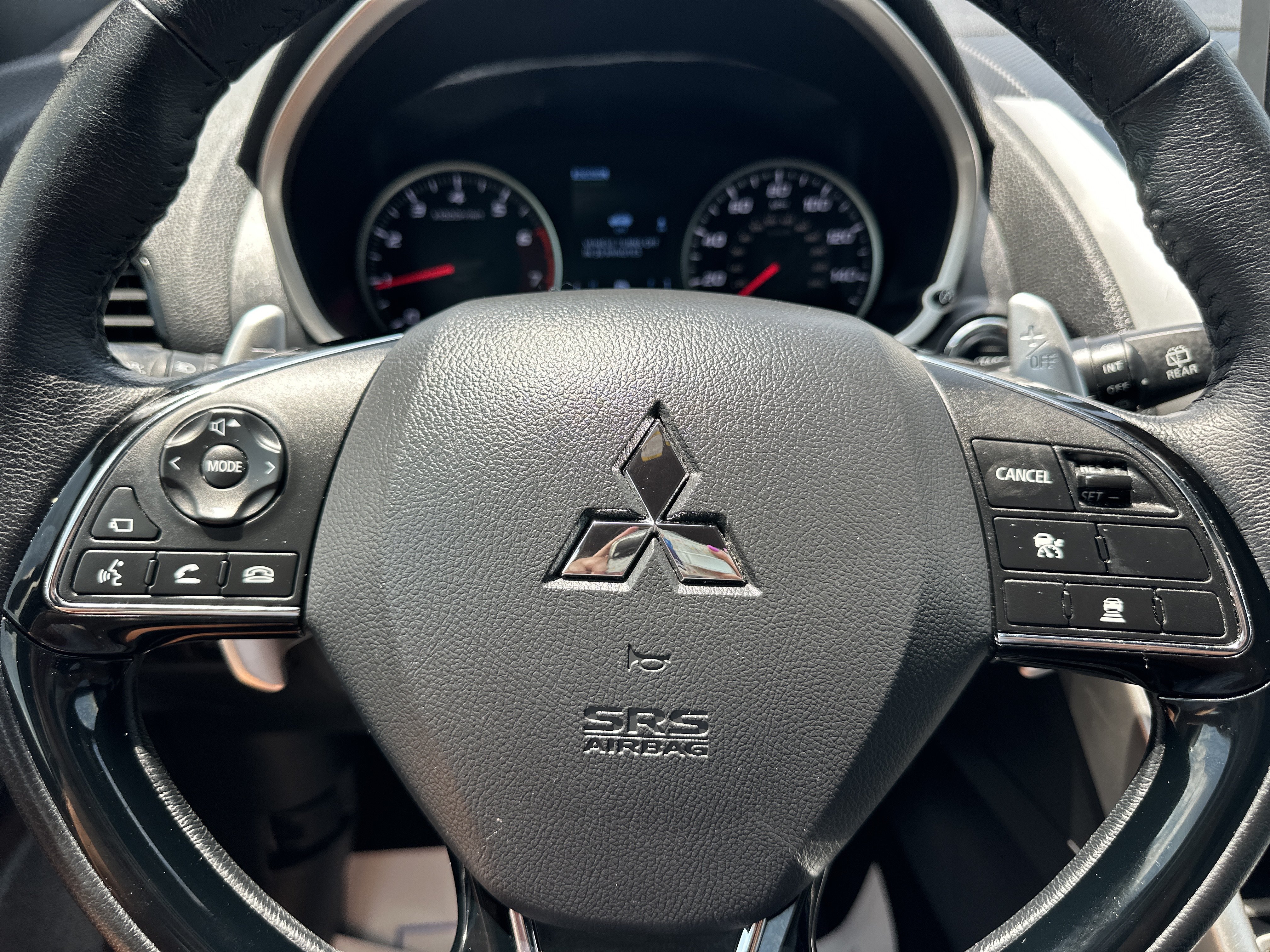 Used 2025 Mitsubishi Eclipse Cross SEL AWD/4WD image 12