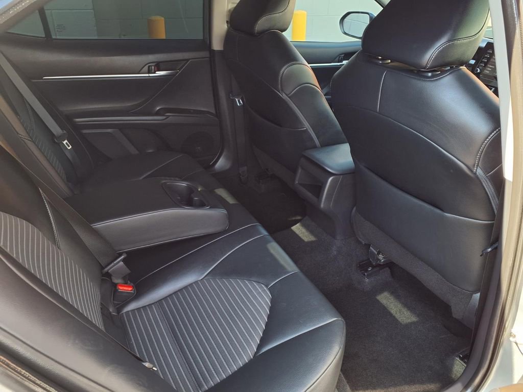 Certified 2022 Toyota Camry SE w/ Convenience Package image 22